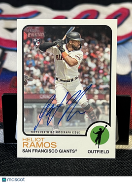 2022 Topps Heritage Heliot Ramos Auto Rookie